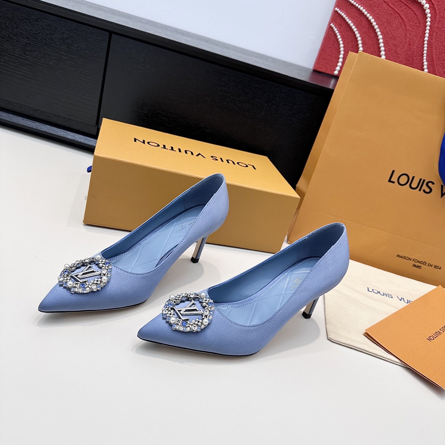 Women's high heels
